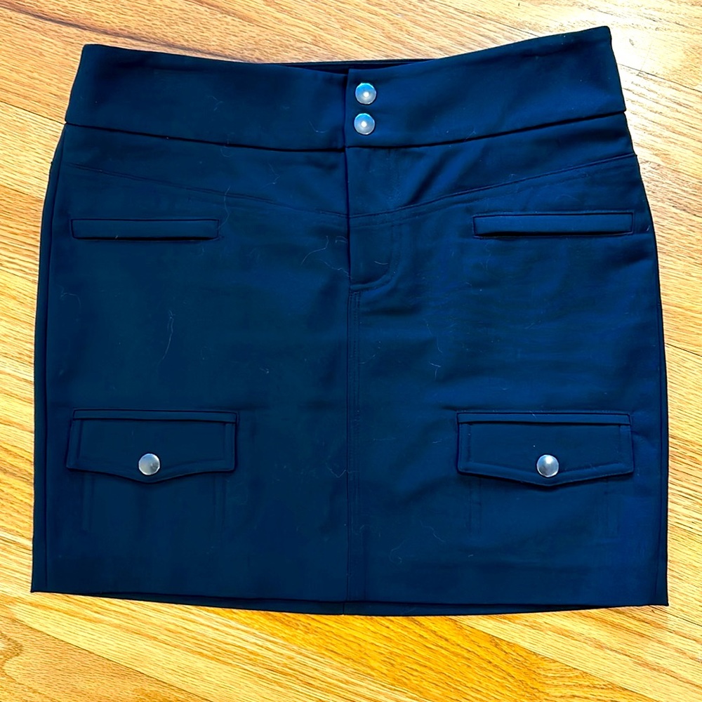 Bebe super cute black mini skirt